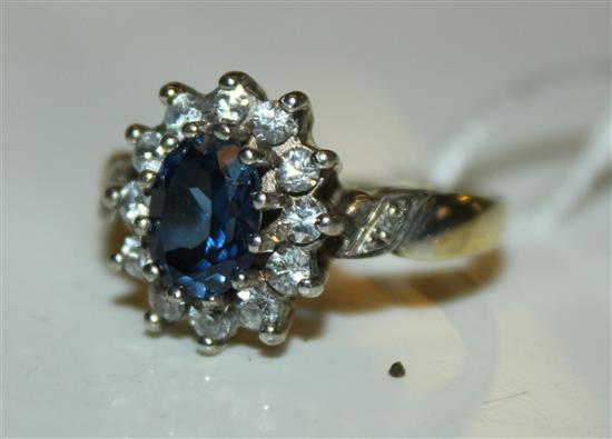 Sapphire cluster ring